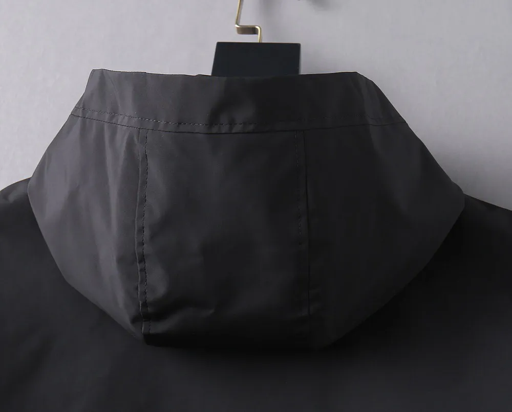 Same Style， ， 2026 New Arrival ， Original Premium Breathable ， ， ， Quality。 ， Sizes：M～3XL